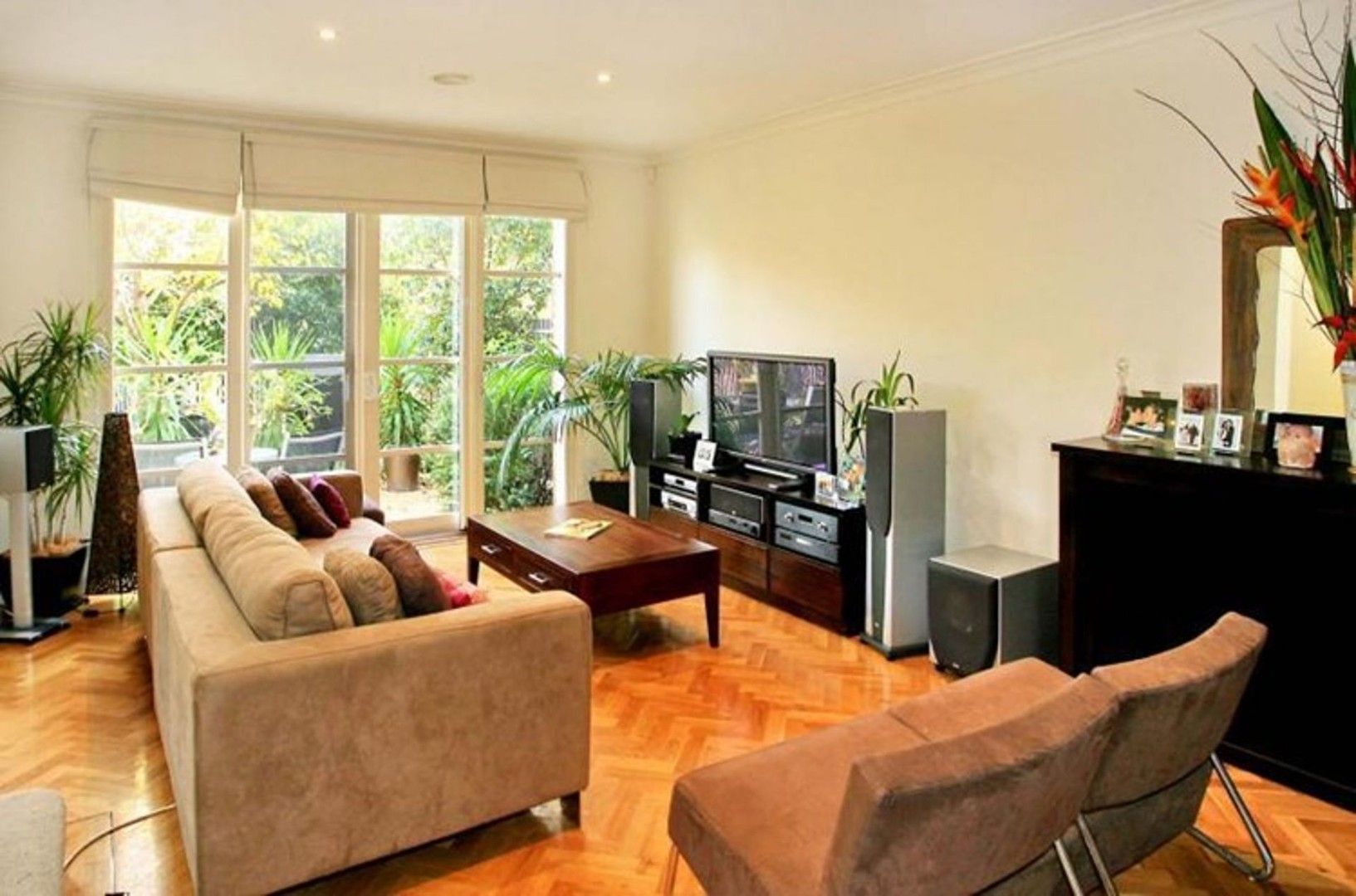 3 bedrooms Townhouse in 10/28 Clairmont Ave BENTLEIGH VIC, 3204