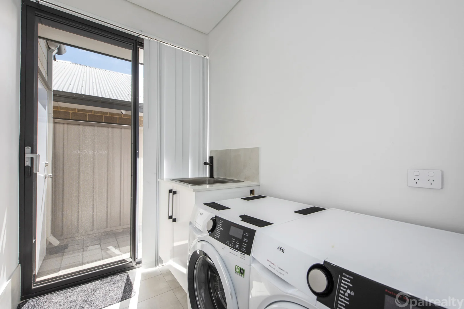 Additional image 29 of 7 Persimmon Crescent, Karnup WA 6176