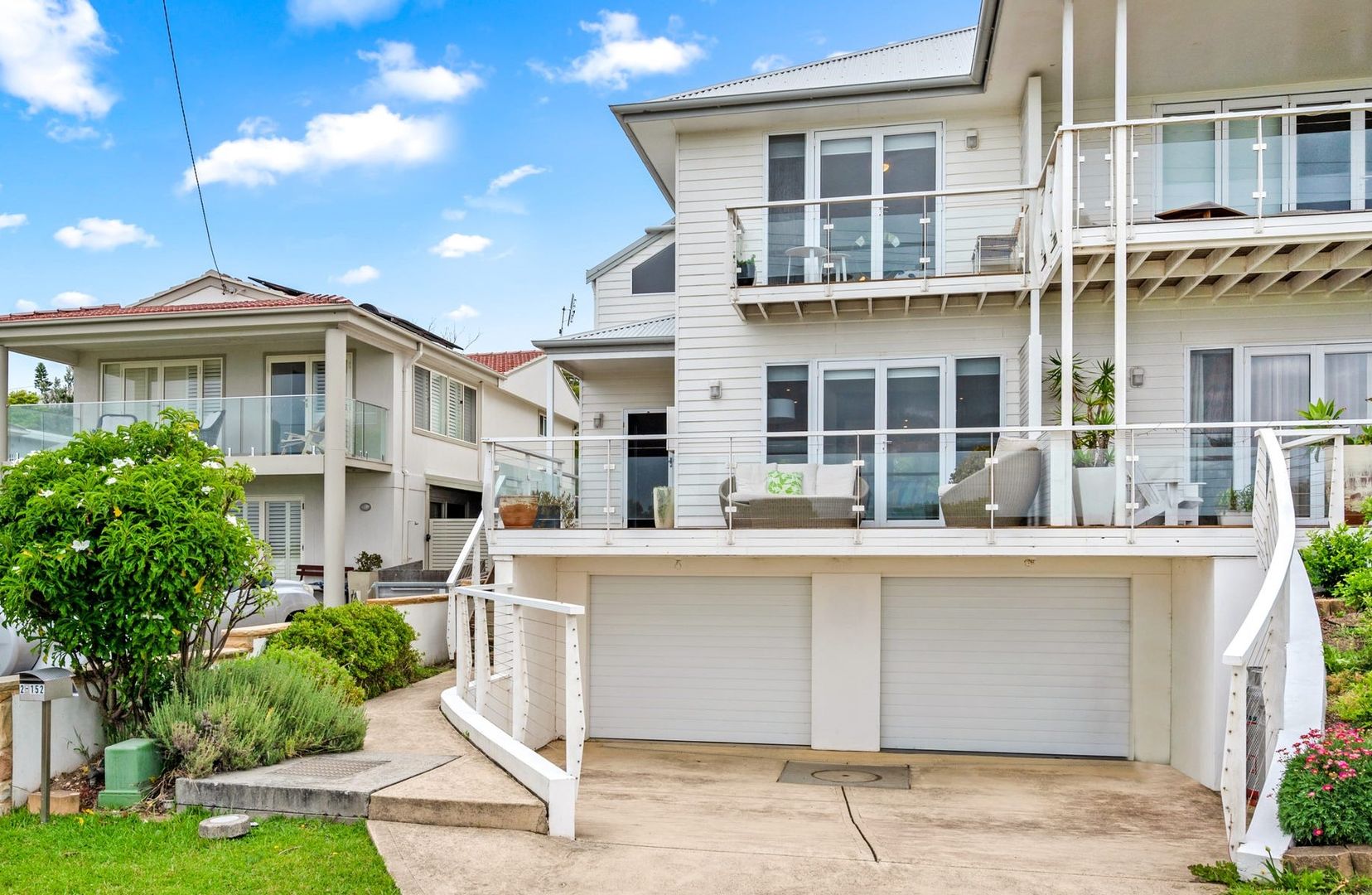 2/152 Caves Beach Road, Caves Beach Property History & Address