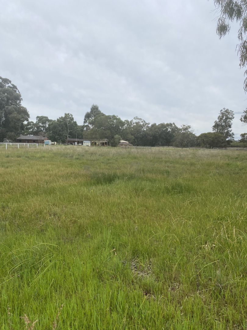 872 Rowley Road, Oakford WA 6121 Domain