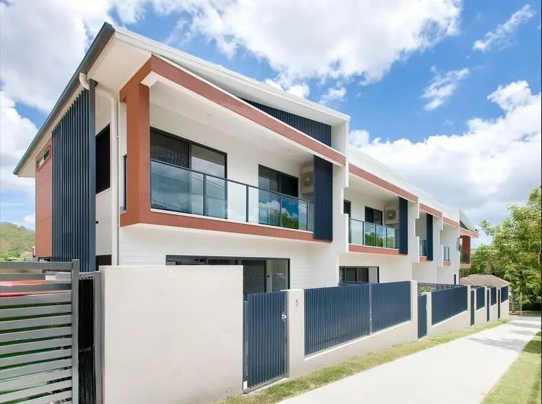 2 bedrooms Apartment / Unit / Flat in 3/33 Selborne Street MOUNT GRAVATT EAST QLD, 4122