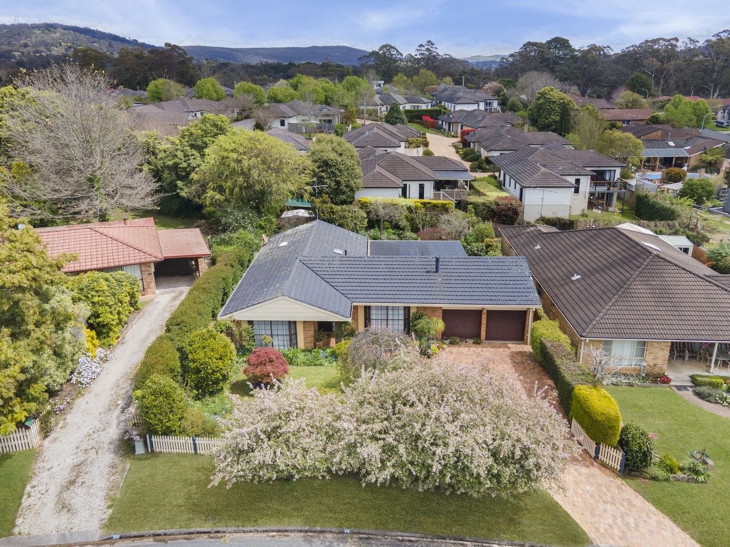 18 Winifred Crescent, Mittagong NSW 2575, Image 0