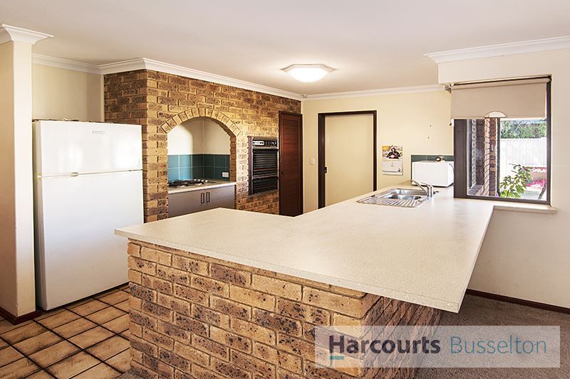 304 Marine Terrace, Geographe WA 6280, Image 1