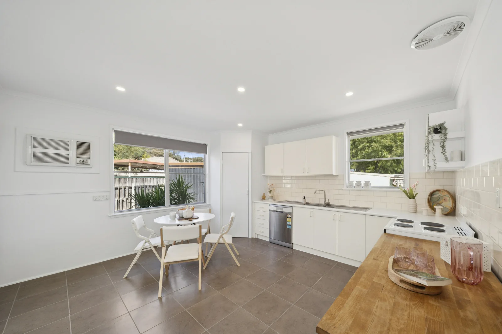 Additional image 4 of 19 McCormack Crescent, Seymour VIC 3660