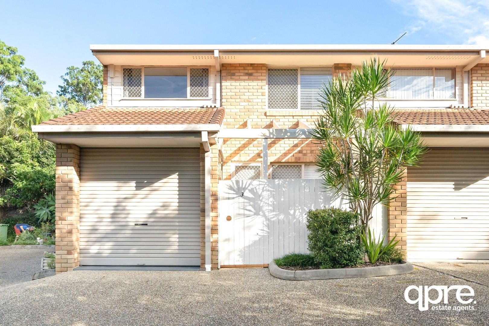 3 bedrooms Townhouse in 3/408 Chatswood Road SHAILER PARK QLD, 4128