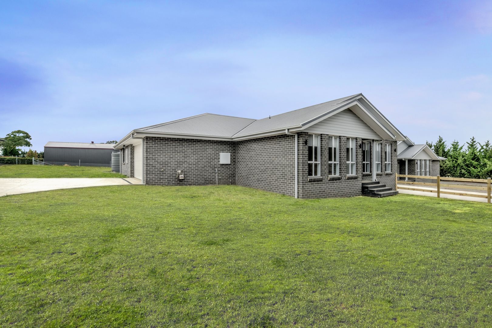 1 106b Ducks Lane Goulburn Nsw 2580 House For Rent 500 Domain