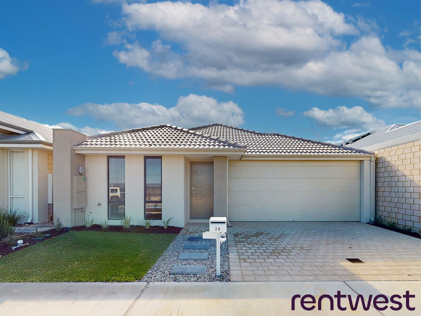 4 bedrooms House in 20 Merewether Avenue ALKIMOS WA, 6038