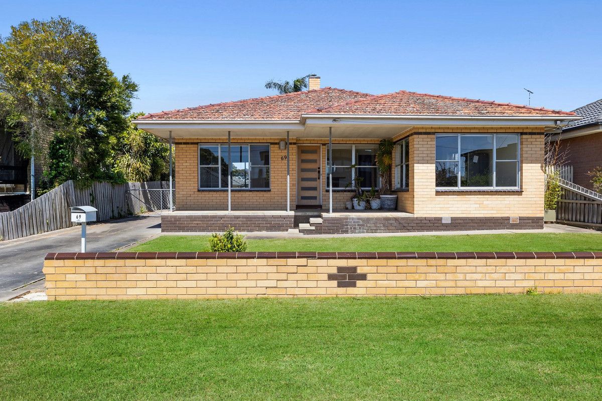 3 bedrooms House in 69 Grandview Road TORQUAY VIC, 3228