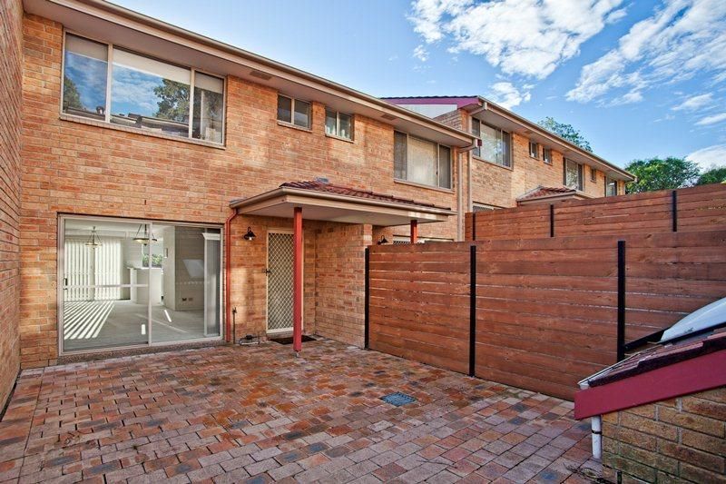 2 bedrooms Apartment / Unit / Flat in 11/102 Crimea Road MARSFIELD NSW, 2122