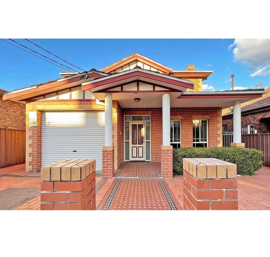 4 bedrooms House in 18 Carilla Street BURWOOD NSW, 2134