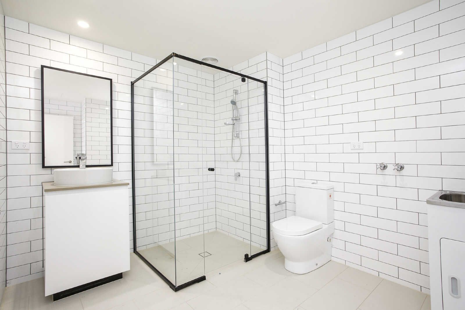 1 bedrooms Apartment / Unit / Flat in 410/8 Garfield Street RICHMOND VIC, 3121