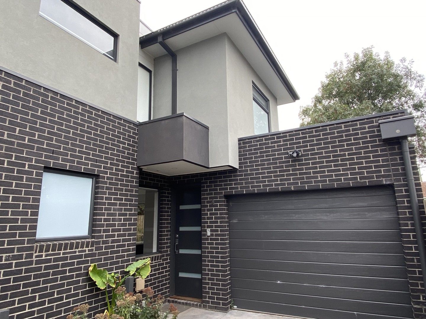 4/10 Cash Street, Kingsbury VIC 3083 Townhouse For Rent 425 Domain