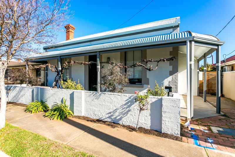 18 Bayly Street, Hendon SA 5014, Image 0