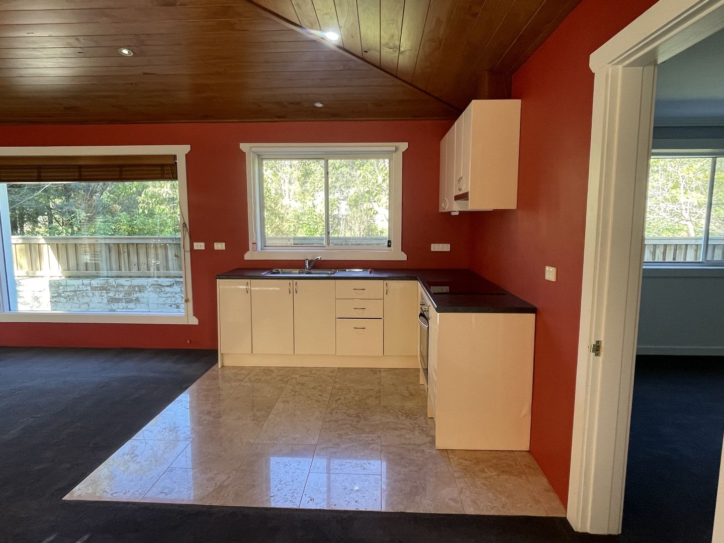 Shepherd Street, Bowral NSW 2576 1 bed studio for Rent, 520 pw