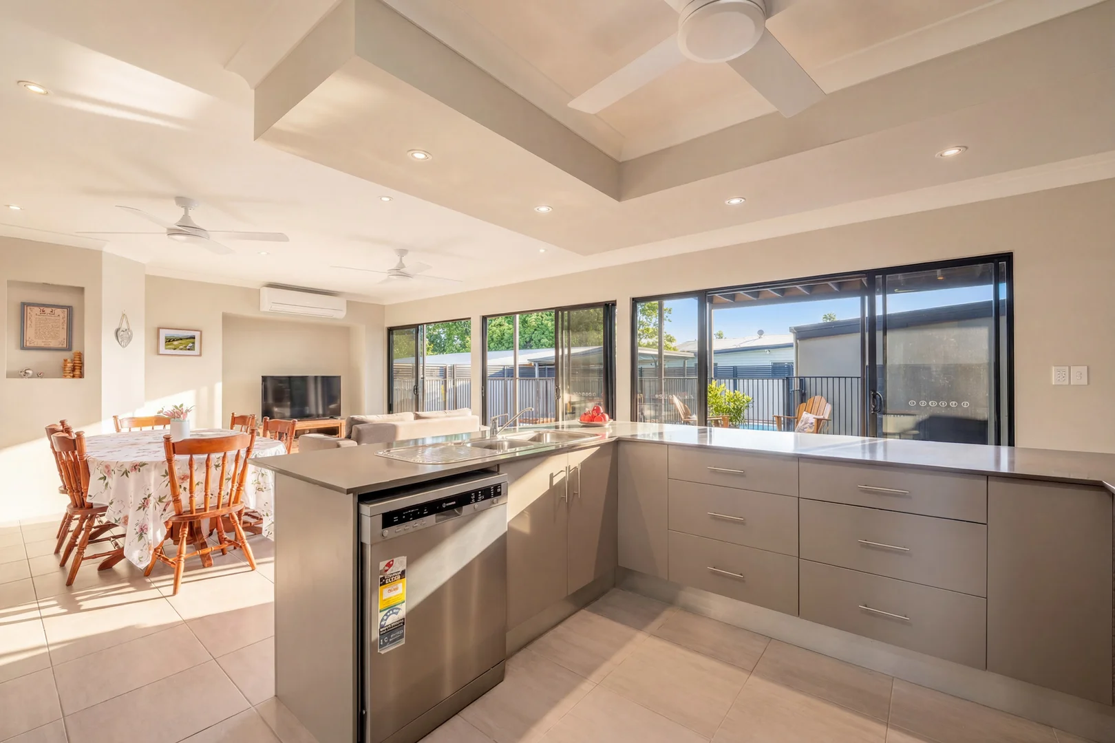 Additional image 5 of 48-50 Tills Street, Westcourt QLD 4870