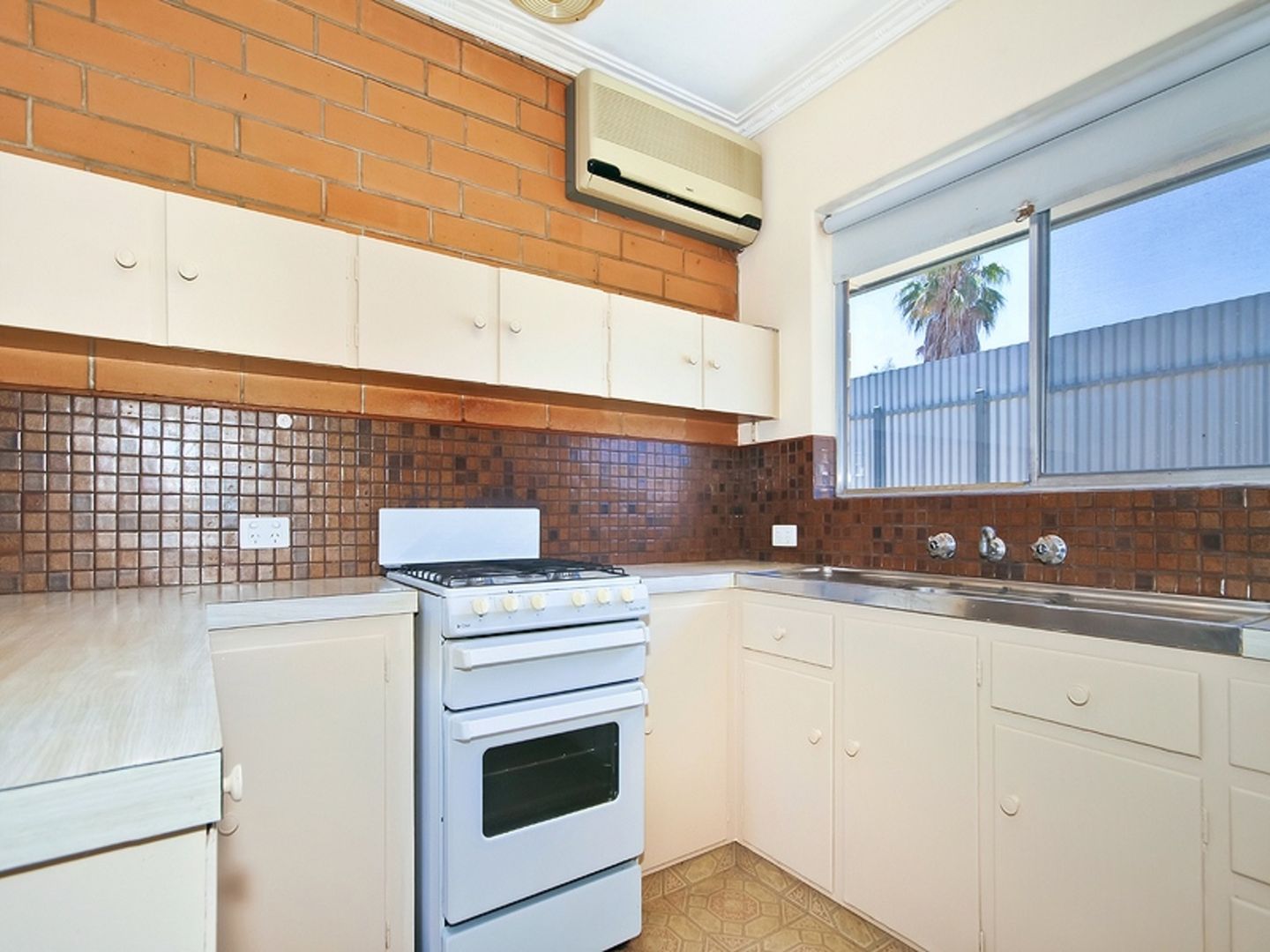 3/13 Martin Place, Christies Beach SA 5165, Image 2