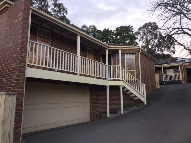 3 bedrooms Apartment / Unit / Flat in 2/54 Kempston Street GREENSBOROUGH VIC, 3088