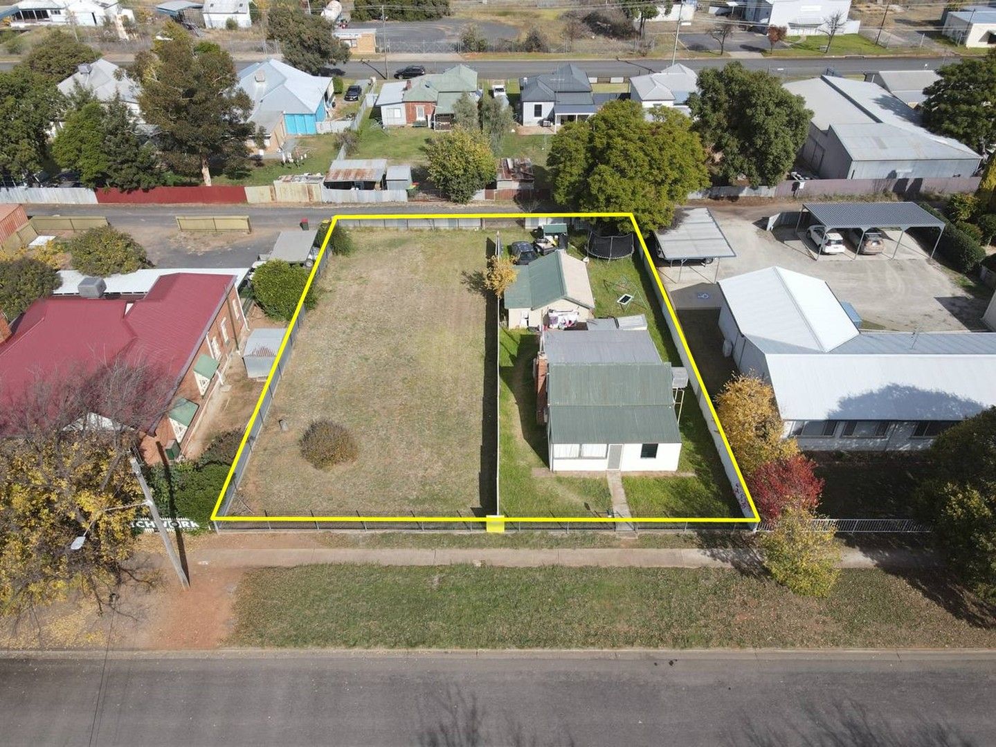 84-86 Clarinda Street, Parkes NSW 2870, Image 0