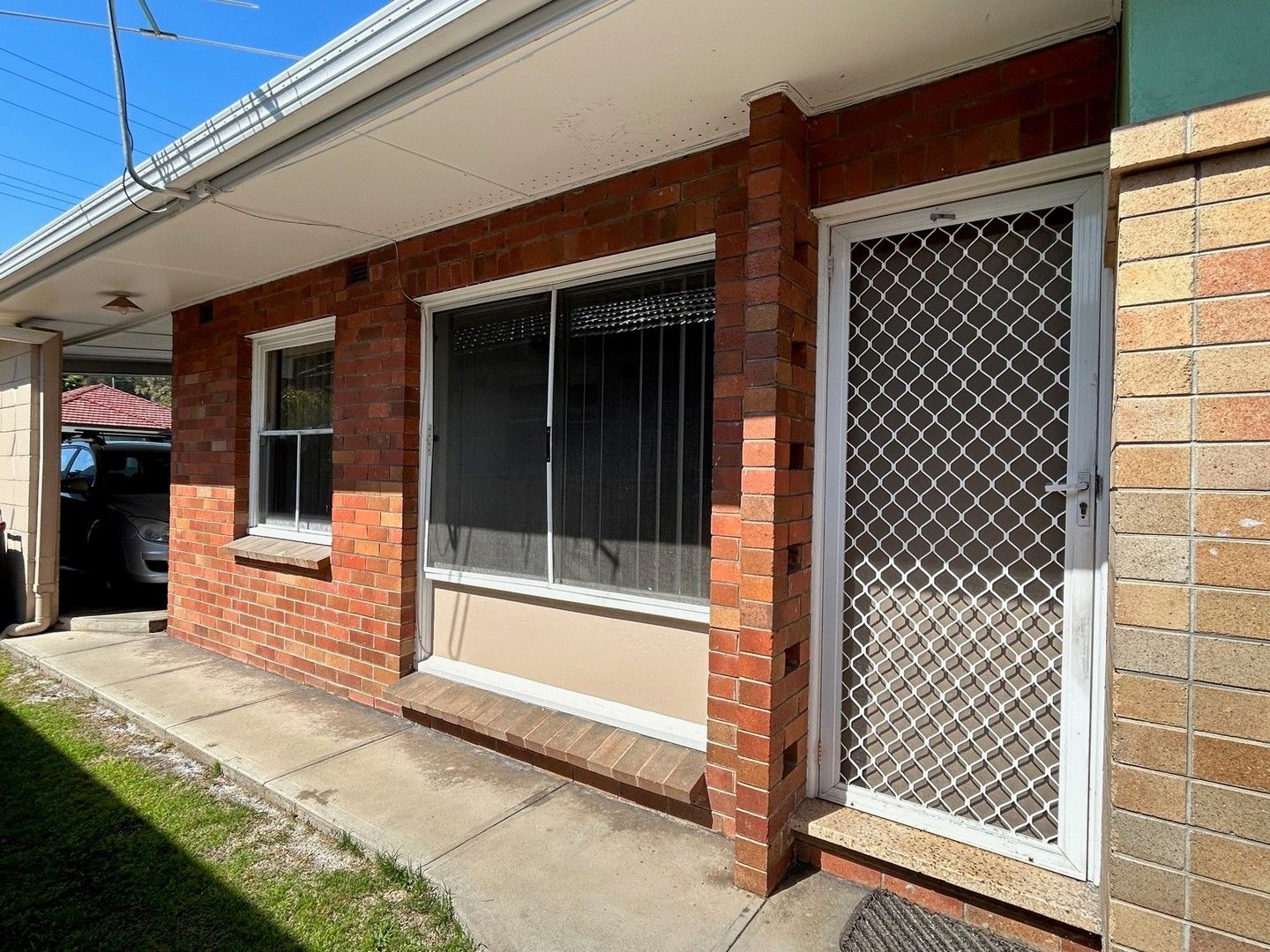 1 bedrooms Apartment / Unit / Flat in 1/270 Beaumont Street HAMILTON SOUTH NSW, 2303