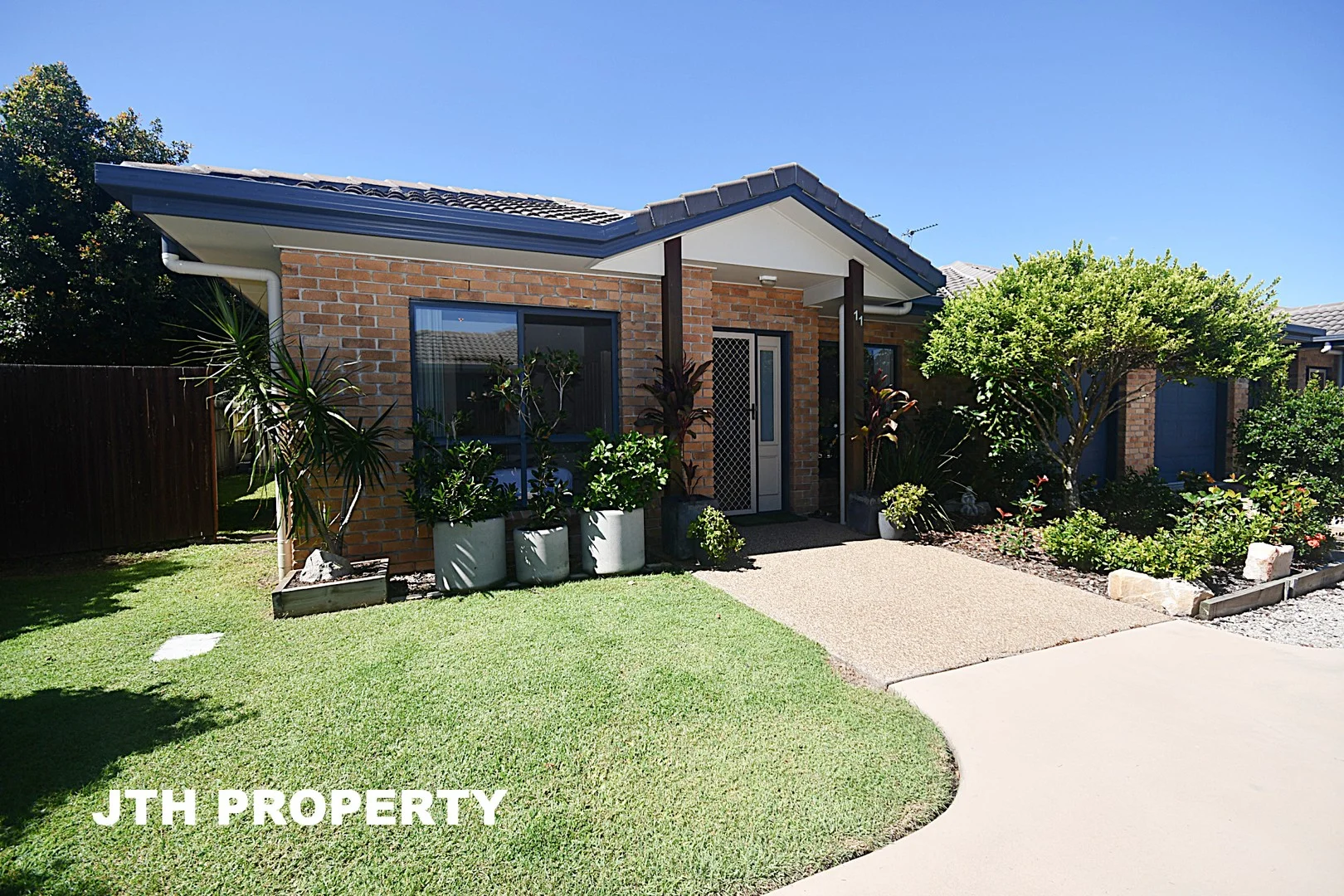 11/142-146 Elizabeth Street, Urangan QLD 4655