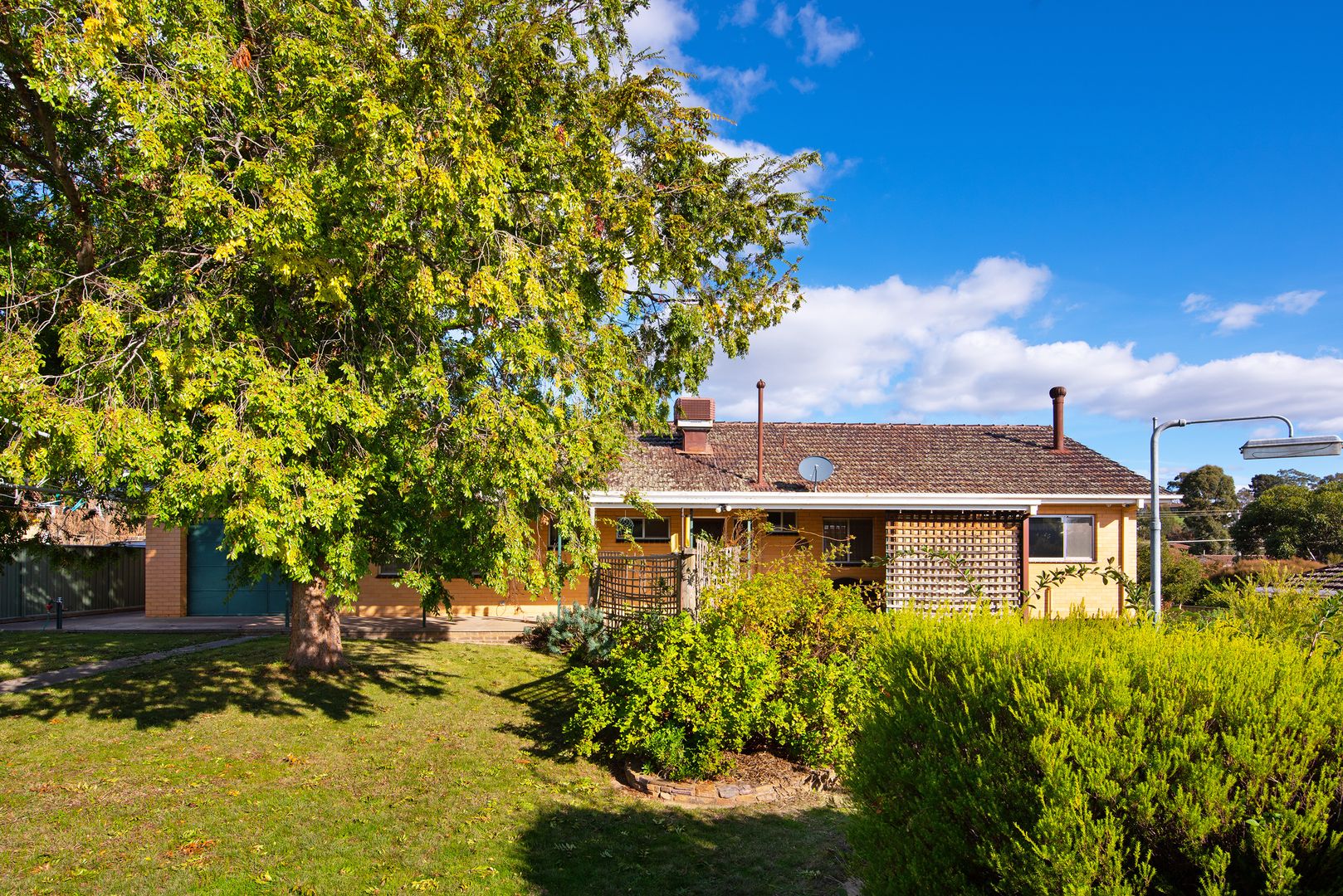 27 Etty Street, Castlemaine VIC 3450, Image 2