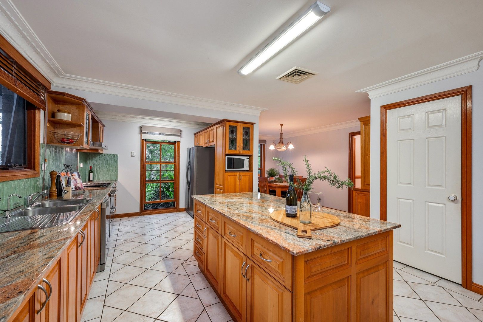 10 Tallowood Gardens, Blaxland NSW 2774, Image 1