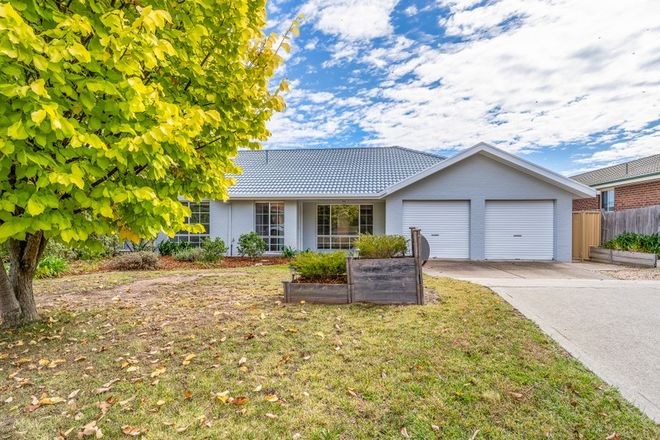 Picture of 24 Forest Drive, JERRABOMBERRA NSW 2619