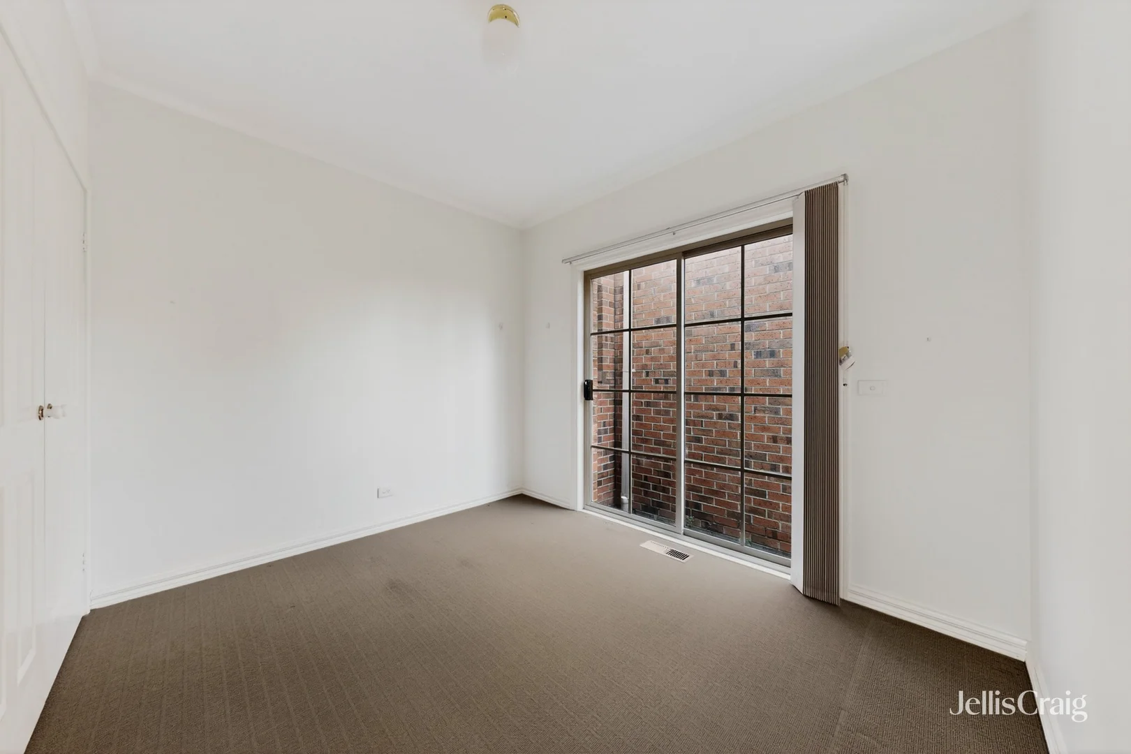 Additional image 7 of 2B Renown Street, Burwood VIC 3125