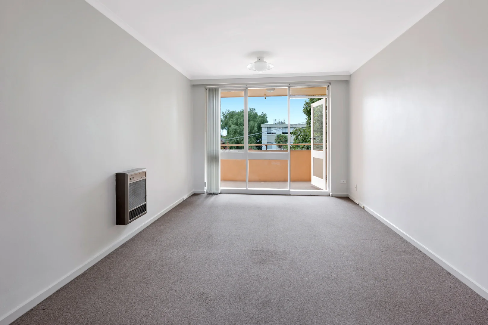 Additional image 3 of 3/8-10 James Avenue, Kew VIC 3101