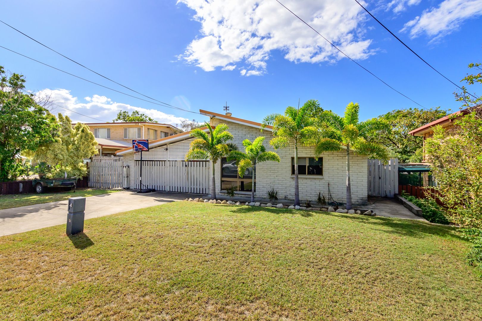 4 Jupiter Street, Telina QLD 4680, Image 2