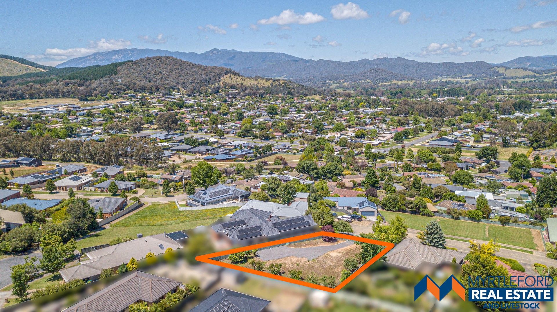 15 Thomas Street, Myrtleford VIC 3737, Image 1