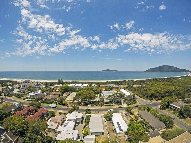 19 Bennett Street, Hawks Nest NSW 2324, Image 0