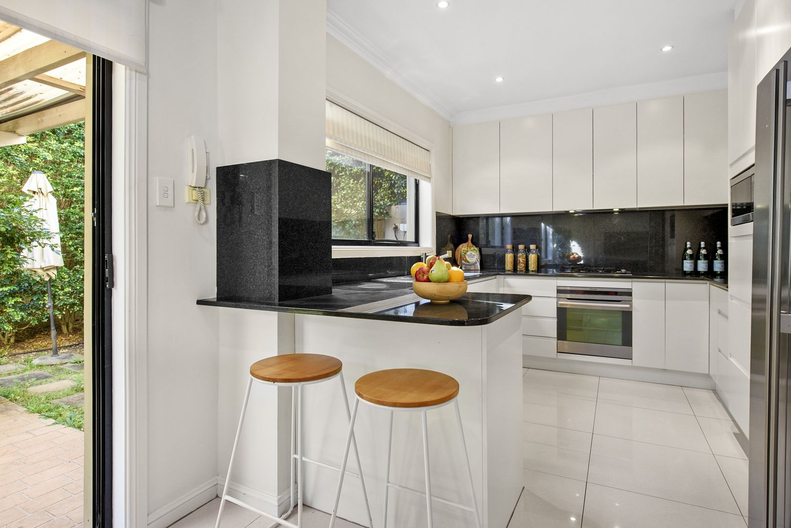 6/125-127 Bettington Rd, Oatlands NSW 2117, Image 2