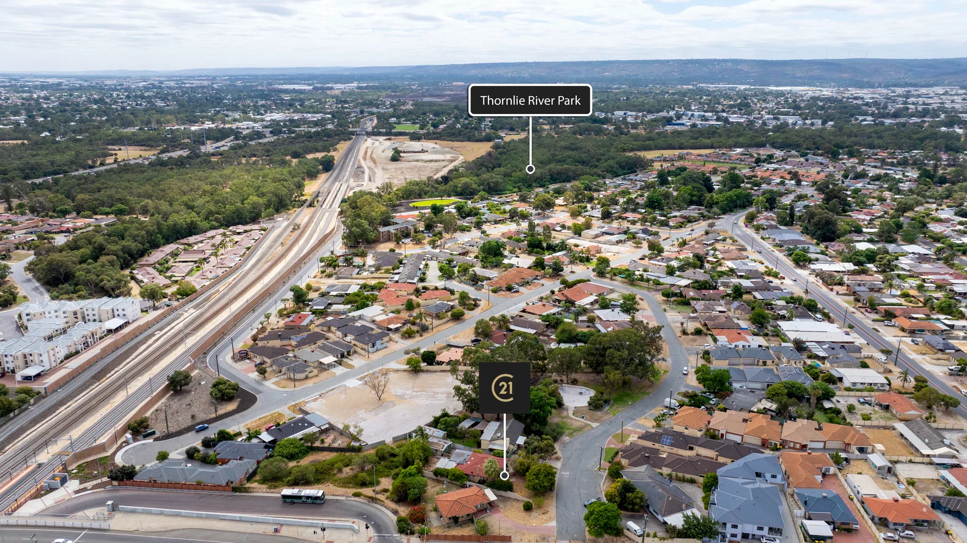 Additional image 25 of 4 Banksia Circle, Thornlie WA 6108