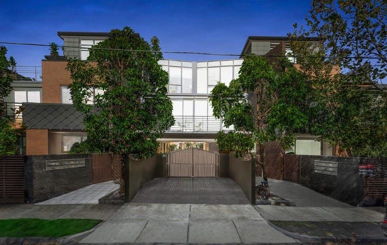 2 bedrooms Apartment / Unit / Flat in 5/3-5 Daley Street ELWOOD VIC, 3184