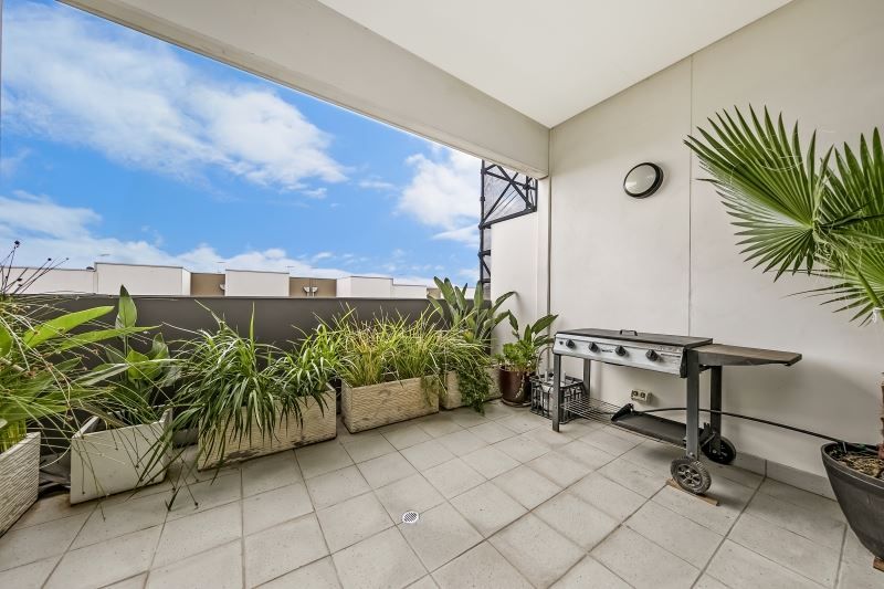 205/2-6 Pilla Avenue, New Port SA 5015, Image 1