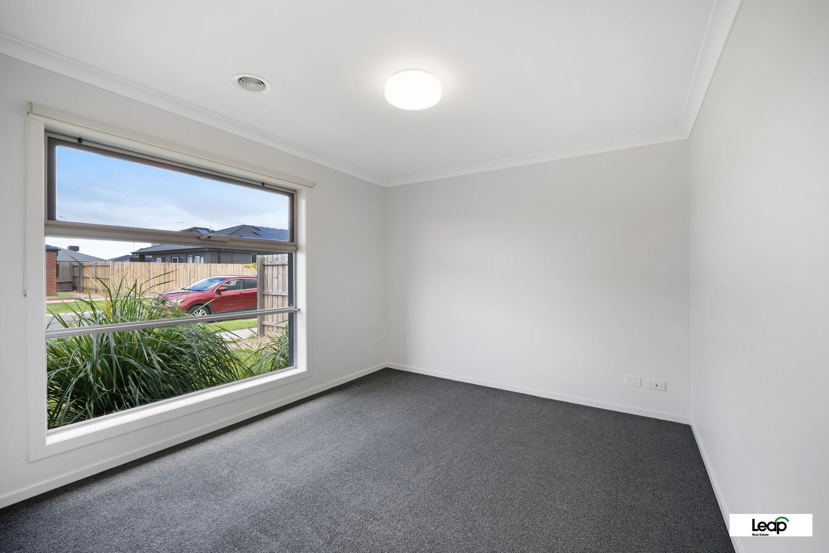 3 Seafarers Way, Wallan VIC 3756, Image 2