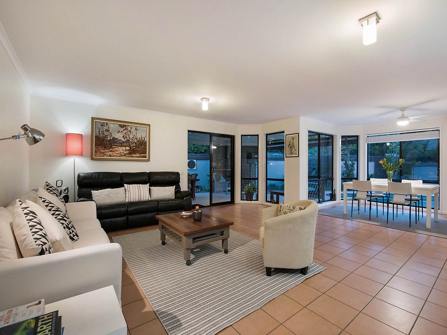 21 Stormbird Drive, Noosa Heads QLD 4567, Image 2