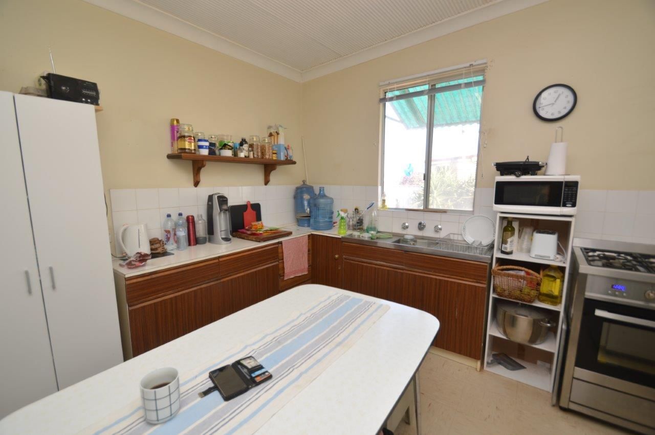 75 Cornish Street, Broken Hill NSW 2880, Image 2