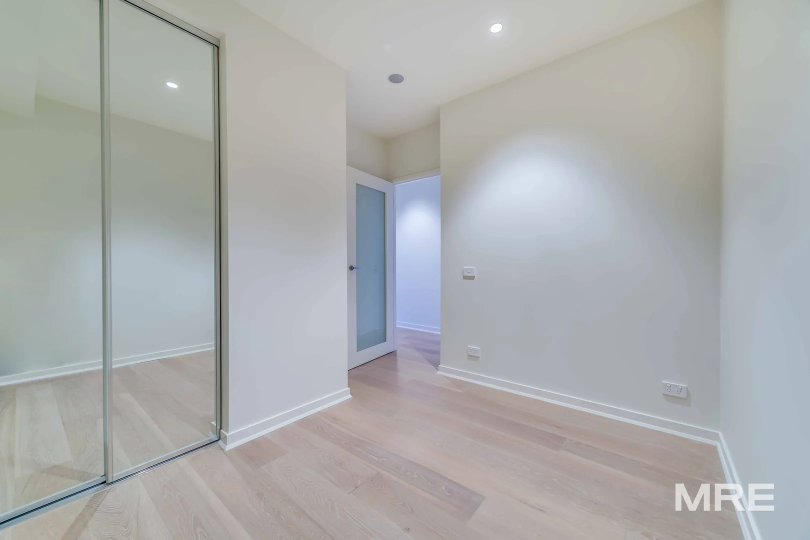 Additional image 3 of 1917/199 William Street, Melbourne VIC 3000