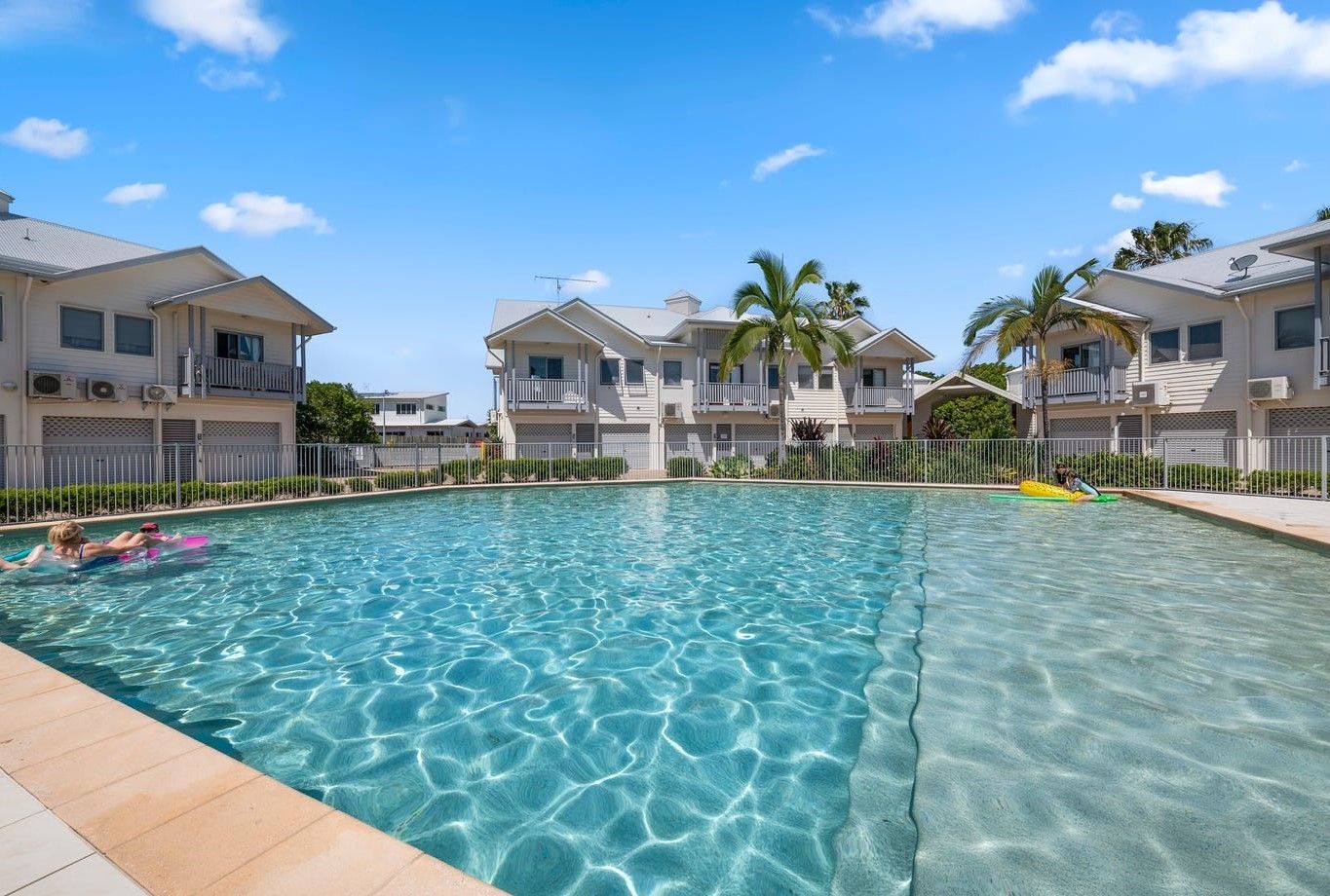 3 bedrooms Townhouse in 5b/35 Seaside Boulevard MARCOOLA QLD, 4564