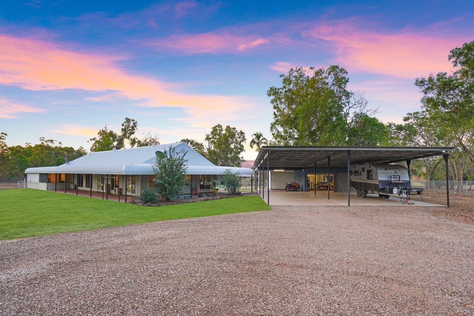 4 bedrooms House in 36 Friarbird Crescent HOWARD SPRINGS NT, 0835