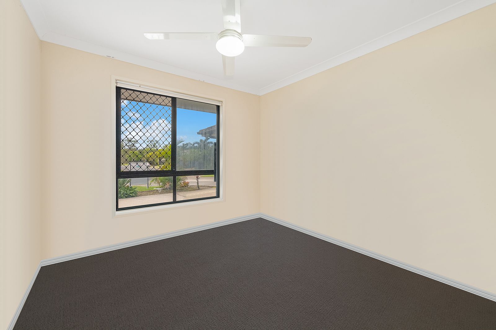 48 Tiffany Court, Caboolture QLD 4510, Image 2