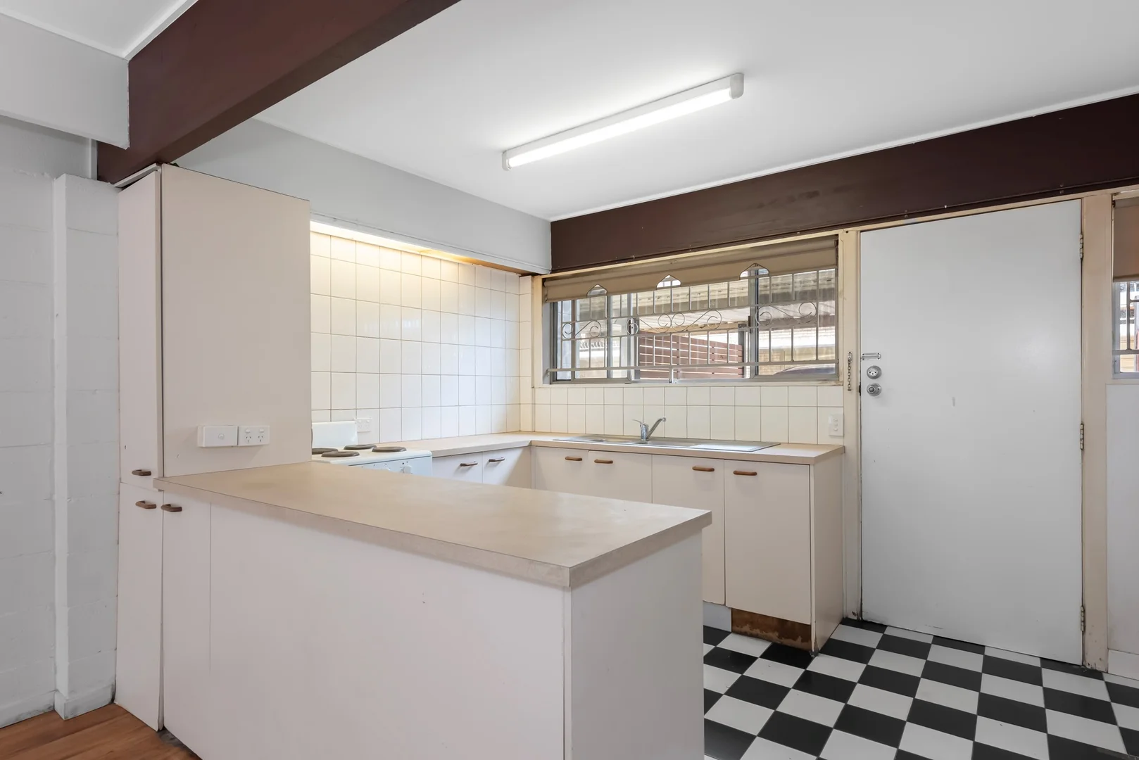 Additional image 2 of 5/23 River Terrace, Surfers Paradise QLD 4217