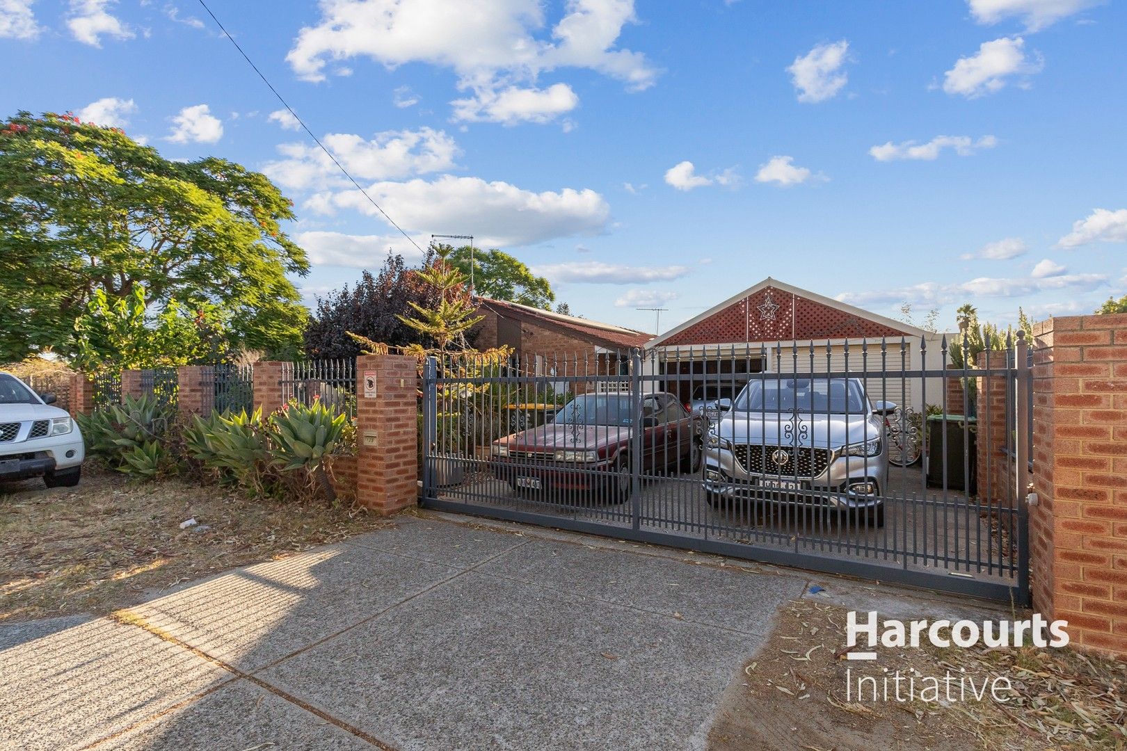 125 Mirrabooka Avenue, Girrawheen WA 6064, Image 0