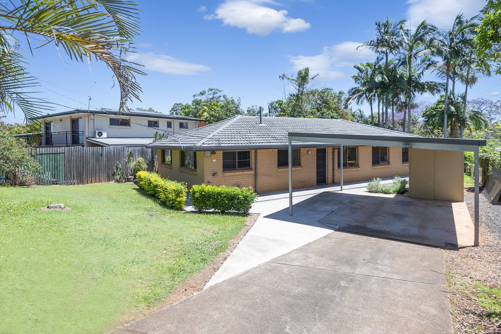 4 bedrooms House in 198 Daisy Hill Road DAISY HILL QLD, 4127