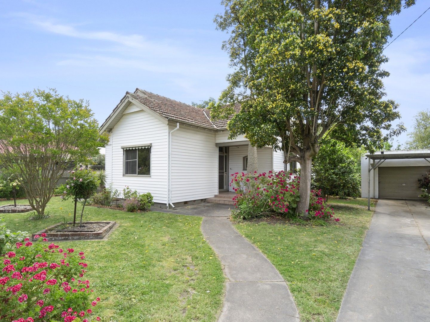 4 bedrooms House in 45 Manifold Street COLAC VIC, 3250