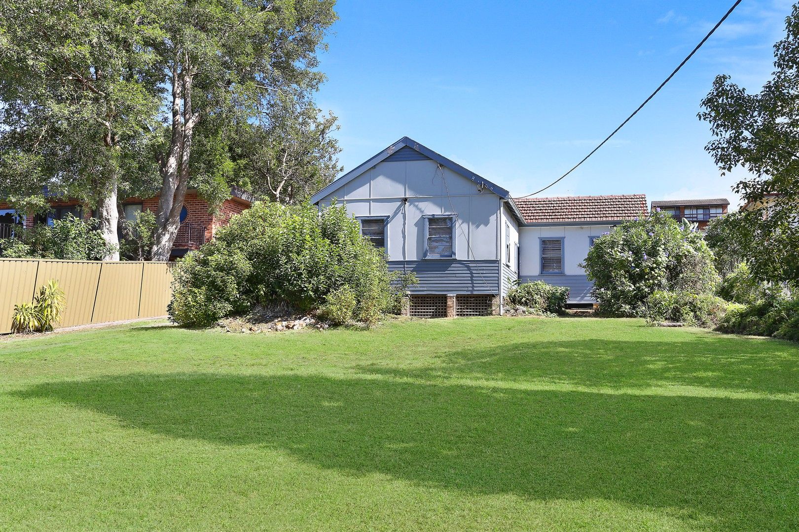 3 bedrooms House in 3 Langer Avenue CARINGBAH NSW, 2229