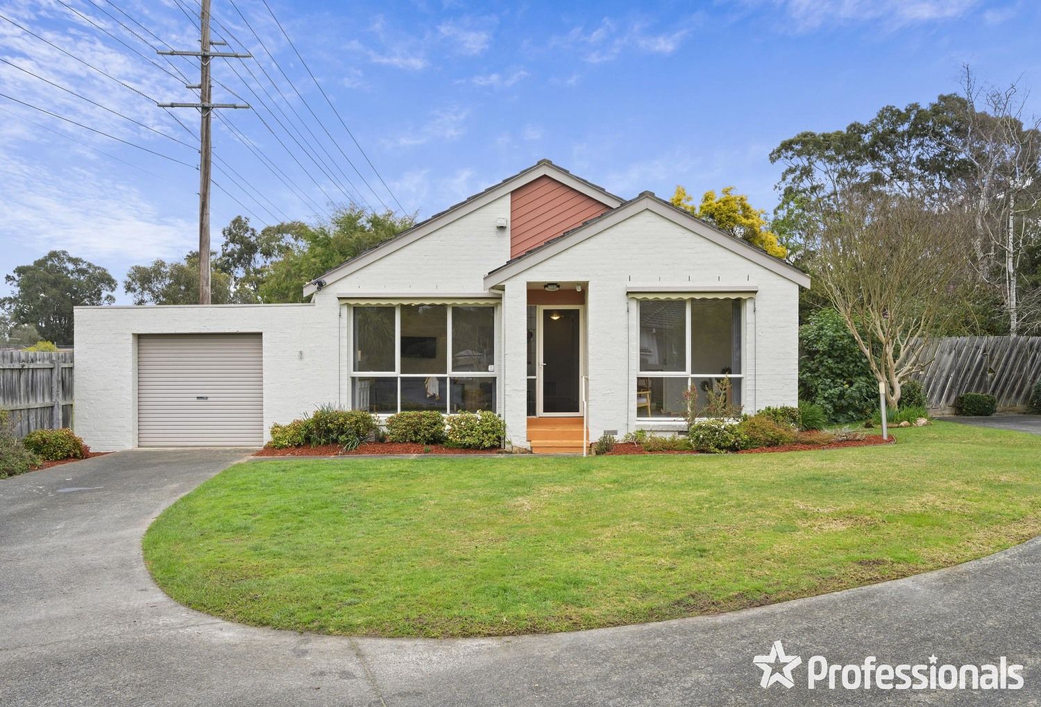 2 bedrooms Townhouse in 5/2 Parrs Road CROYDON VIC, 3136