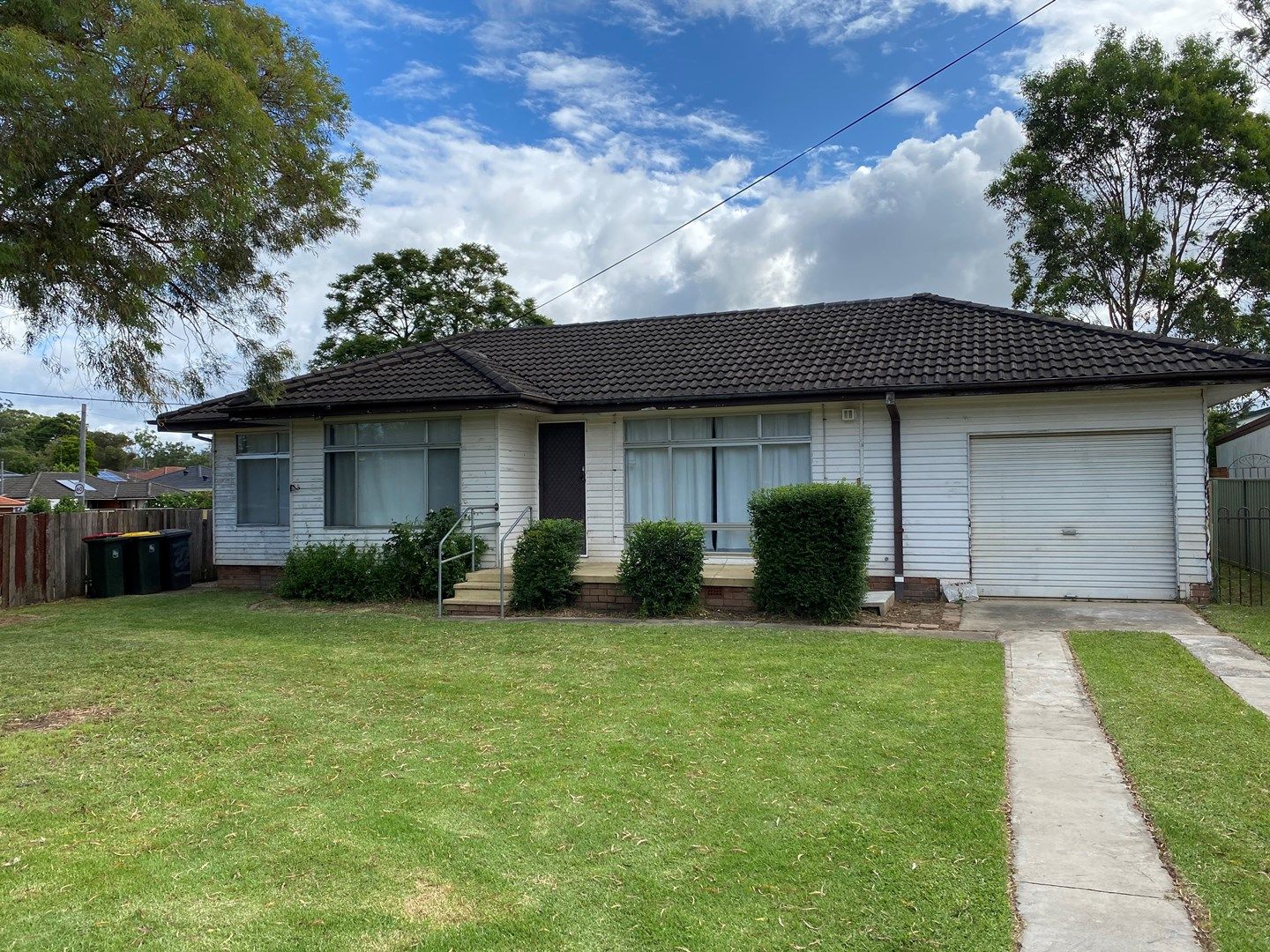 4 bedrooms House in 93 Angle Road LEUMEAH NSW, 2560